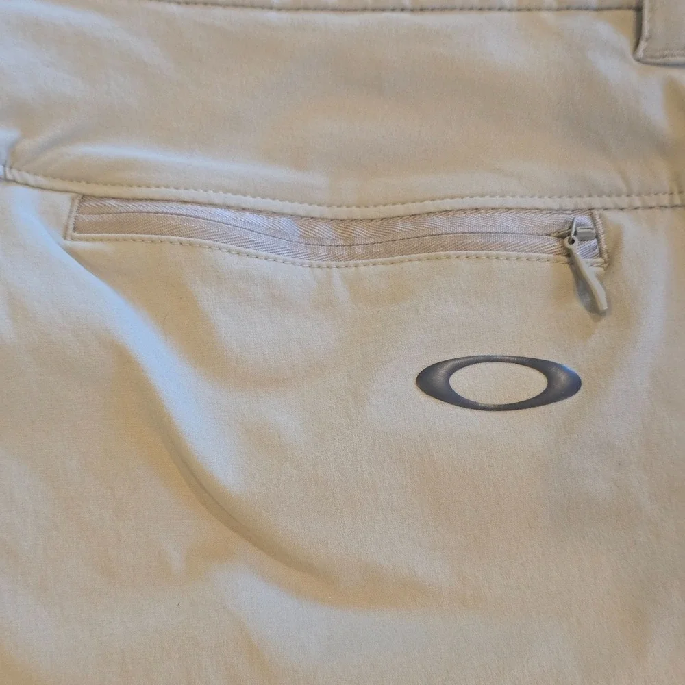 Oakley‎ Terrain Perf Pants 34x32 (Fits 34x30.5) Khaki Golf Hiking Gorpcore Tech